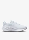 Nike Revolution 7